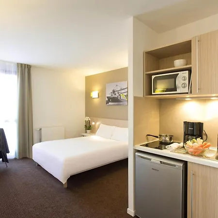 Aparthotel Adagio Access Le Havre Les Docks-2